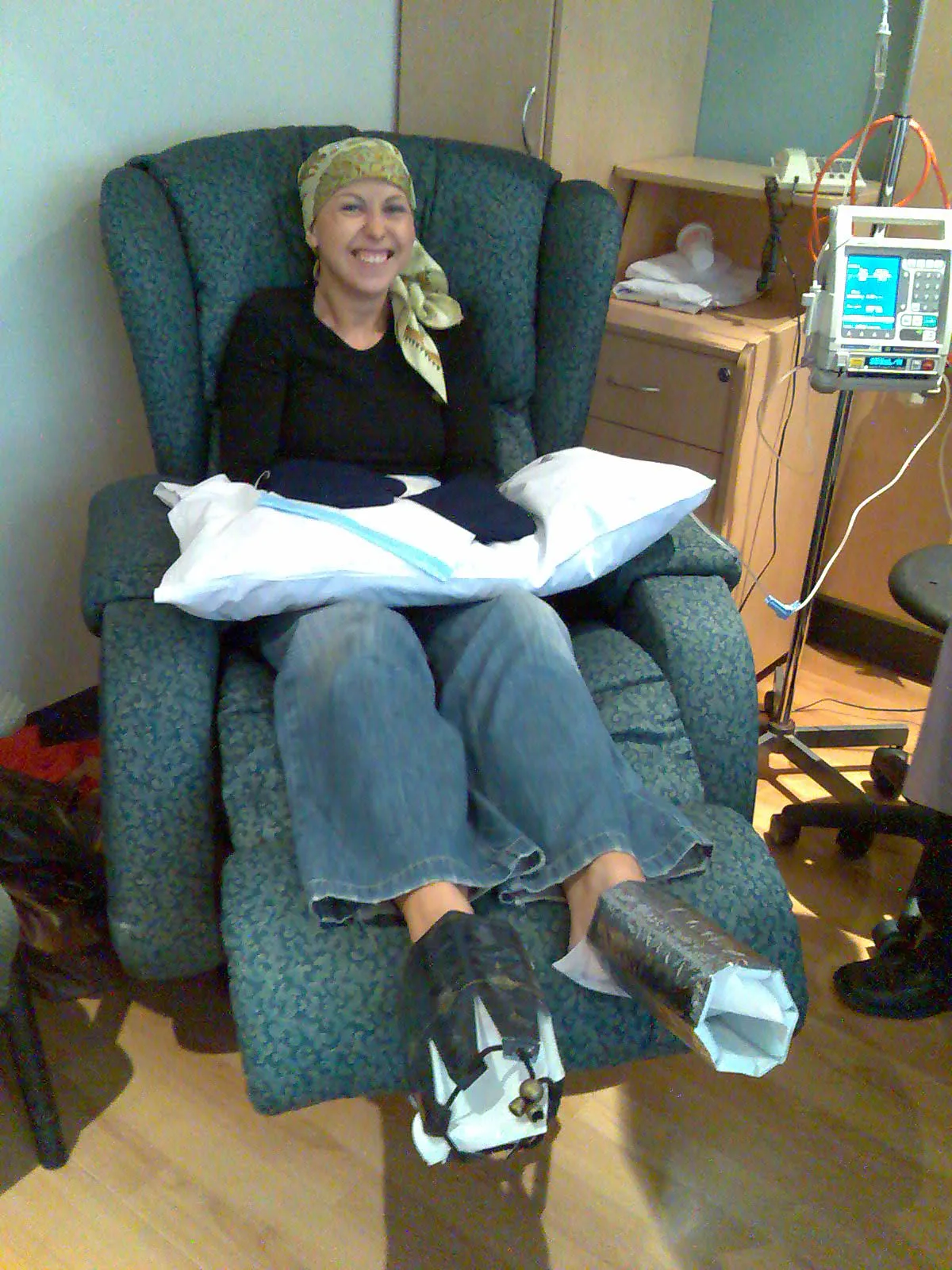 Cold Cap Therapy for Chemotherapy Hair Loss: What 2025 Data Shows
