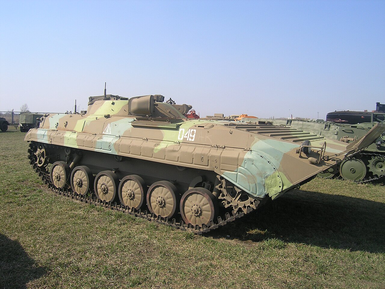 Передвижной разведывательный пункт ПРП-3 на базе БМП-1. Технический музей Тольятти